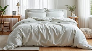 découvrez comment choisir la bonne parure de lit 220 x 240 ou 240 x 260 pour un retombé parfait de chaque côté du matelas, alliant confort et esthétique.